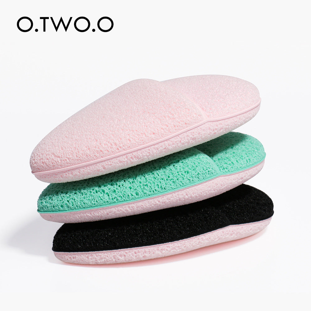 O.TWO.O Oval Sponge Makeup Remover Puff