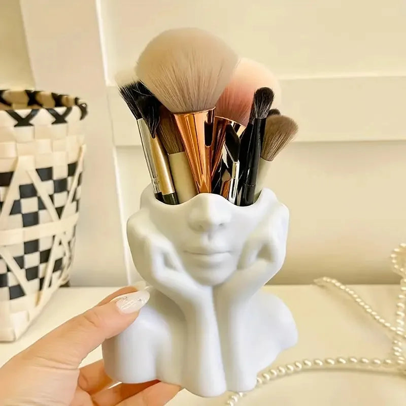 Fac e-Shaped Makeup Brush & Beauty Storage Box