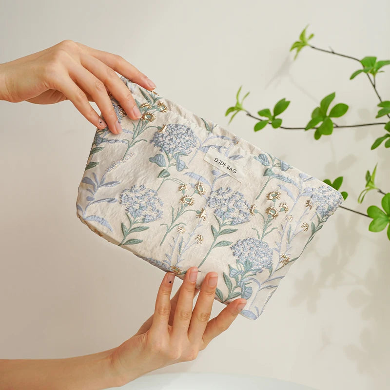 Makeup Bag, Blue Bouquet