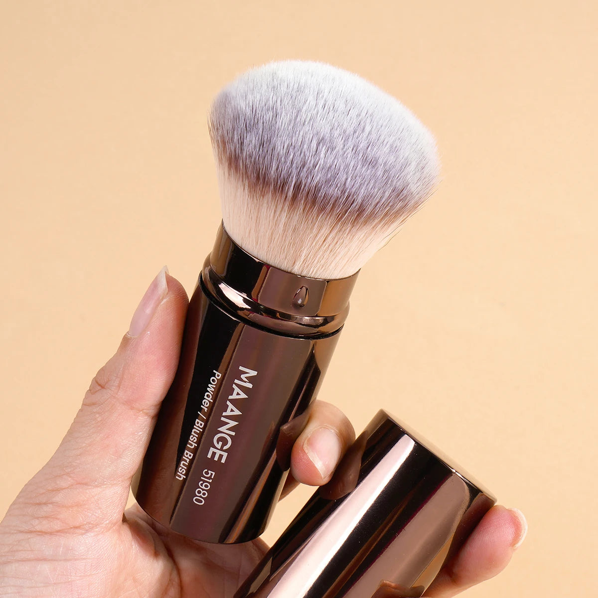 MAANGE 1PCS Retractable Foundation Makeup Brush Soft Dense Blusher Powder Concealer Makeup Brush Portable Cosmetic Makeup Tools